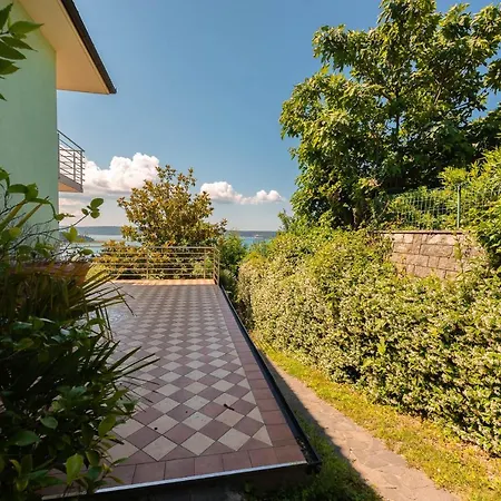 Homestay Old Road And With Pool *