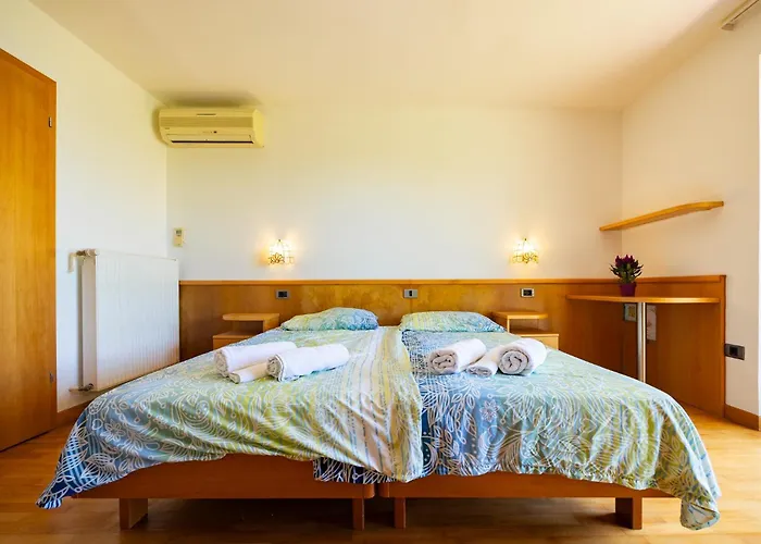 民宿 Old Road And With Pool 波尔托罗