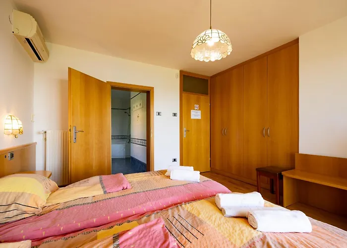 Old Road And With Pool *